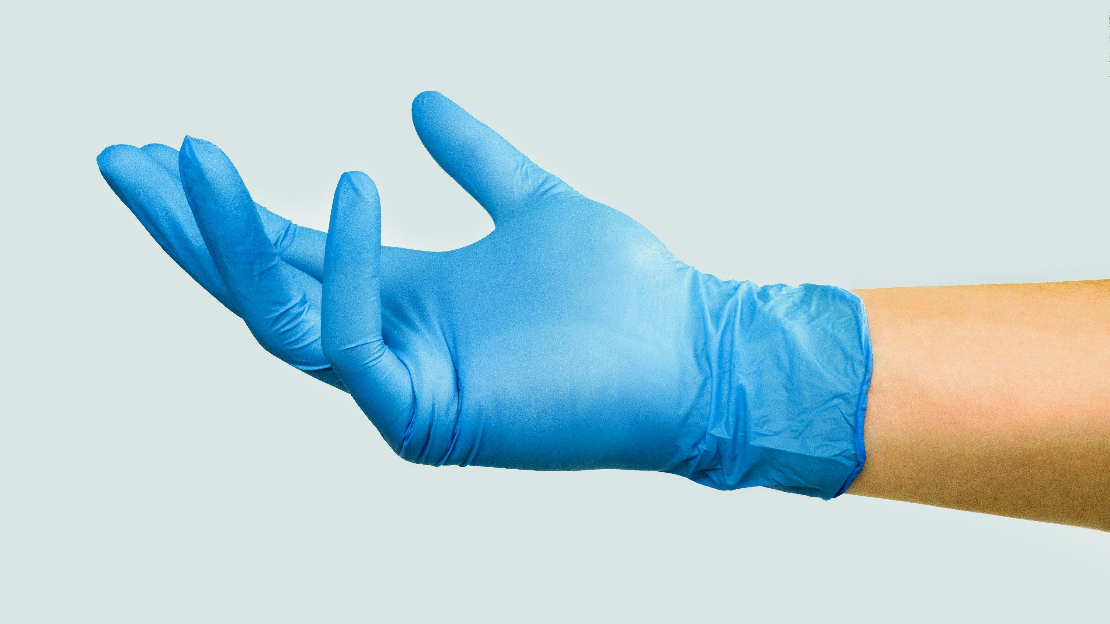 Protexis™ PI Blue with Neu-Thera™ Surgical Gloves from Cardinal Health