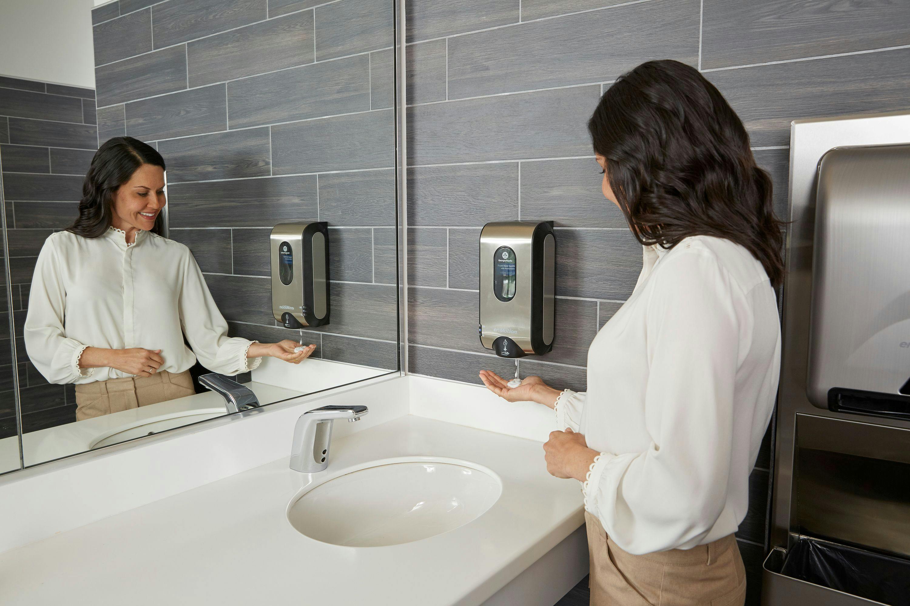 Hibiclens Antimicrobial Hand Soap System by GP PRO