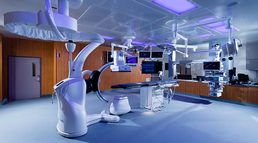 Photo of a model operating room. (Photo courtesy of Indigo-Clean and Kenall Manufacturing)