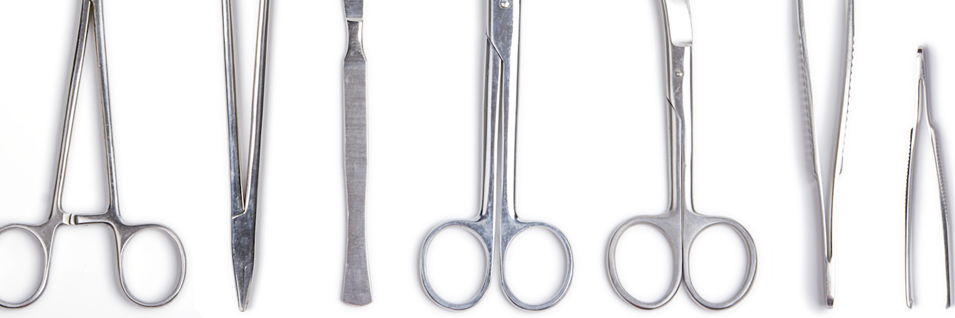 Surgical tools (Adobe Stock 18026114 by Dmitry Rukhlenko)